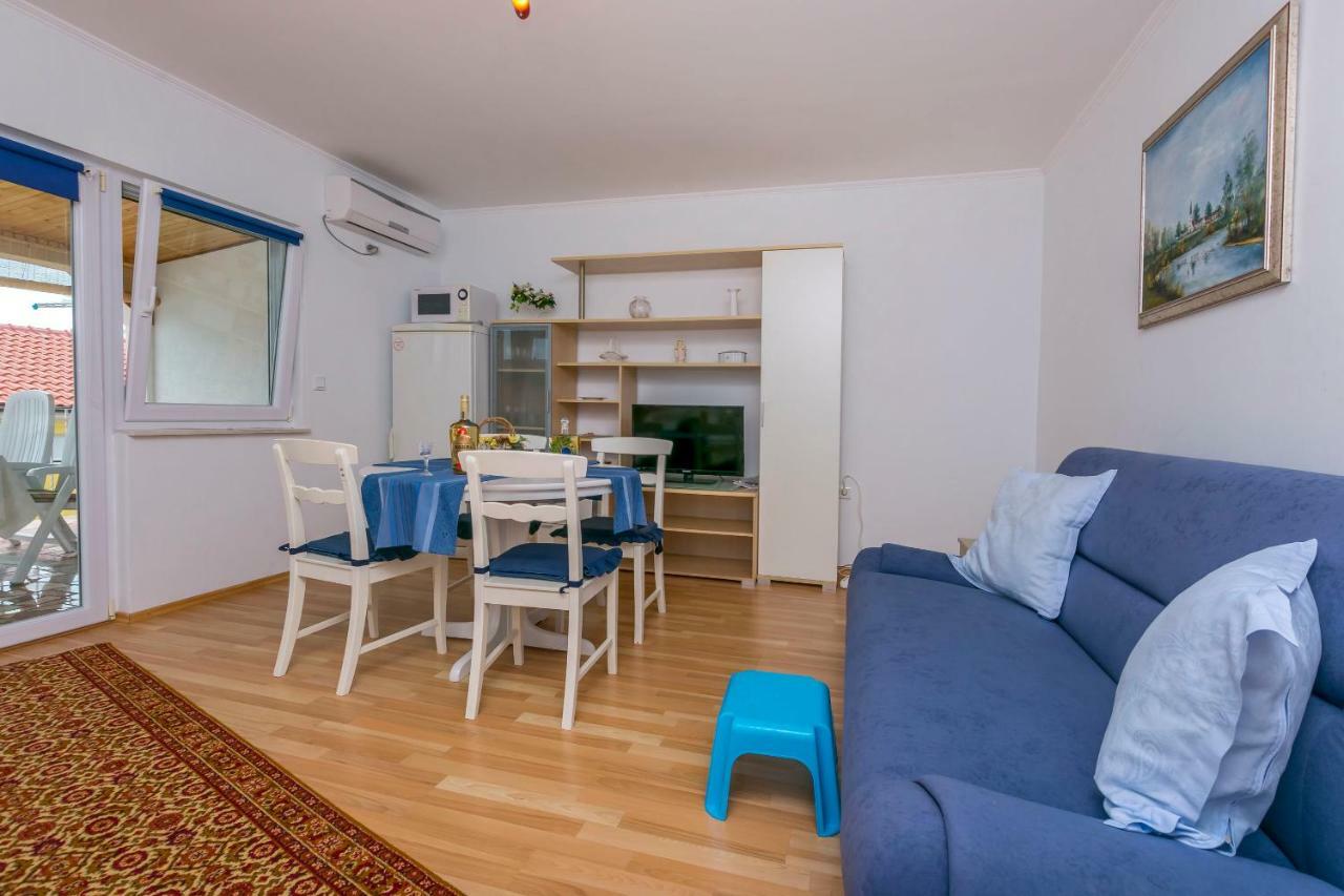 Apartment Pava Rogoznica  Ngoại thất bức ảnh